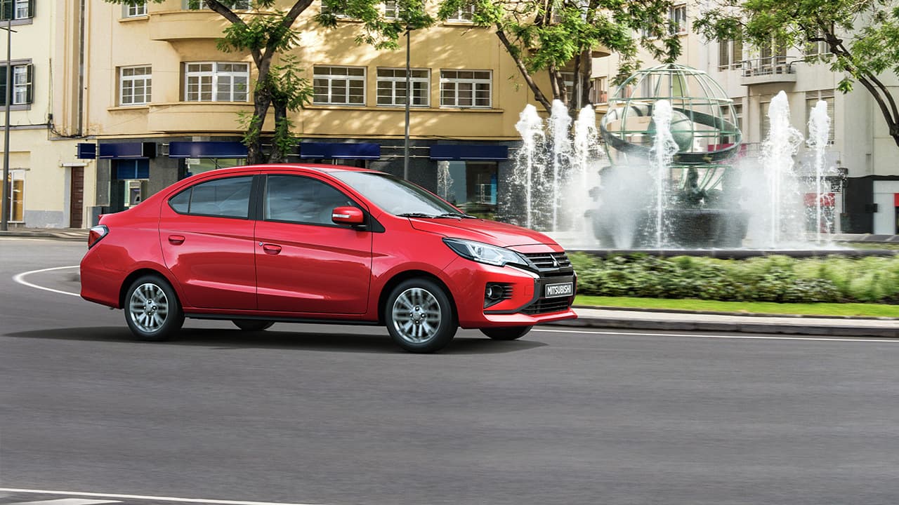 attrage3-zh1pR