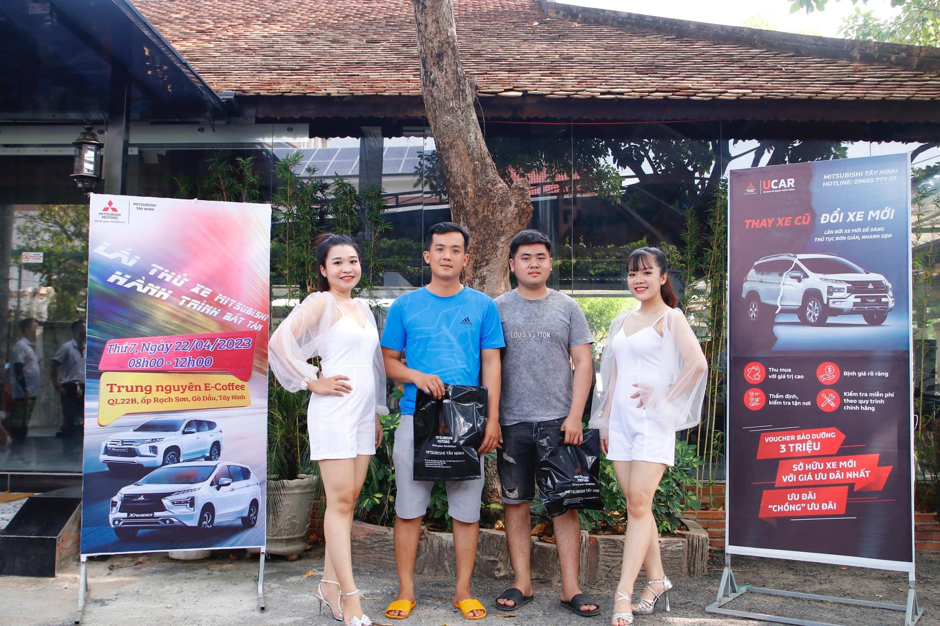 mitsubishi-tai-e-coffee-trung-nguyen-go-dau (2)
