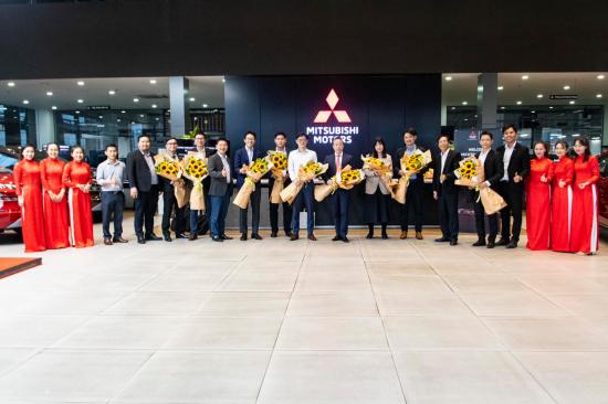 MISUBISHI TÂY NINH VINH DỰ TIẾP ĐÓN ĐOÀN LÃNH ĐẠO CẤP CAO MMC ( Mitsubishi Motor Nhật Bản - MMV ( Mitsubishi Motor Việt Nam ) GHÉ THĂM VÀ LÀM VIỆC CÙNG ĐẠI LÝ
