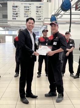 PHÒNG DỊCH VỤ MITSUBISHI TÂY NINH VINH DANH CÁ NHÂN XUẤT SẮC 6 THÁNG ĐẦU NĂM 2023